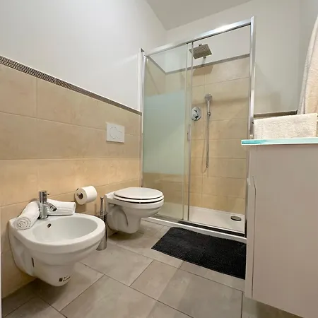 דירה Demetra Apartment *